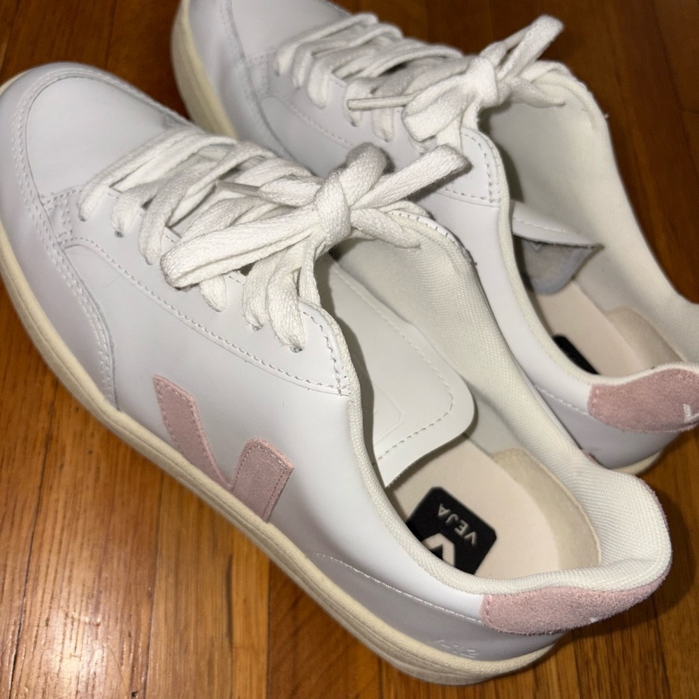 SOLD Veja White and Pink Sneakers with Modern Design